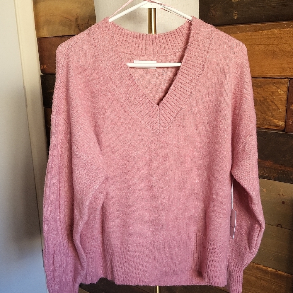 LC Lauren Conrad Soft Pink V-Neck Sweater